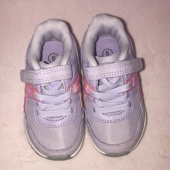 Cat & Jack size 6 toddler purple sneakers - Picture 2 of 4